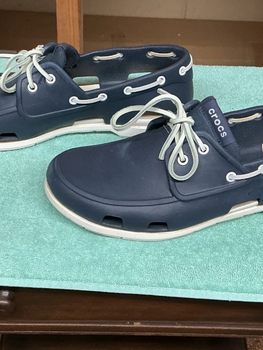 Crocs’s Men’s Leather Boat Shoes Size 12